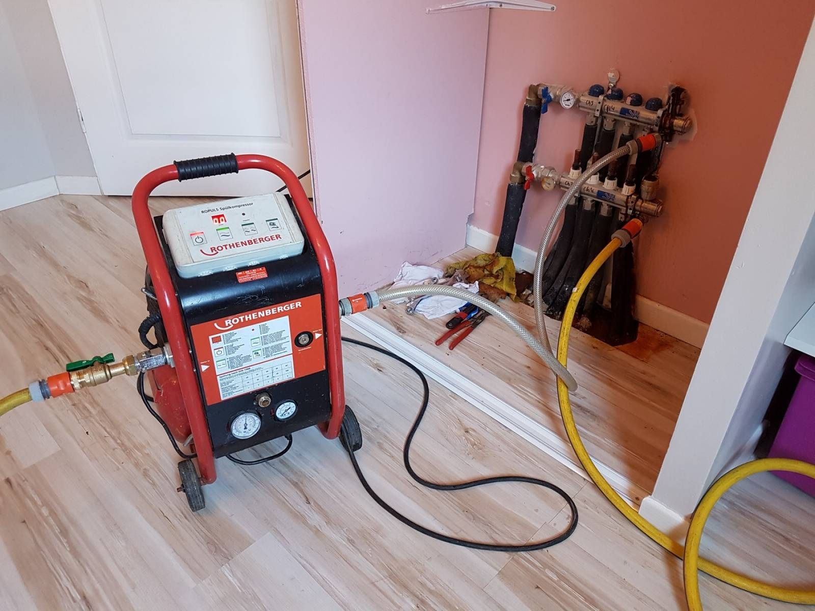 Kartal Atalar Vaillant Hermetik Şofben Kombi Bakımı